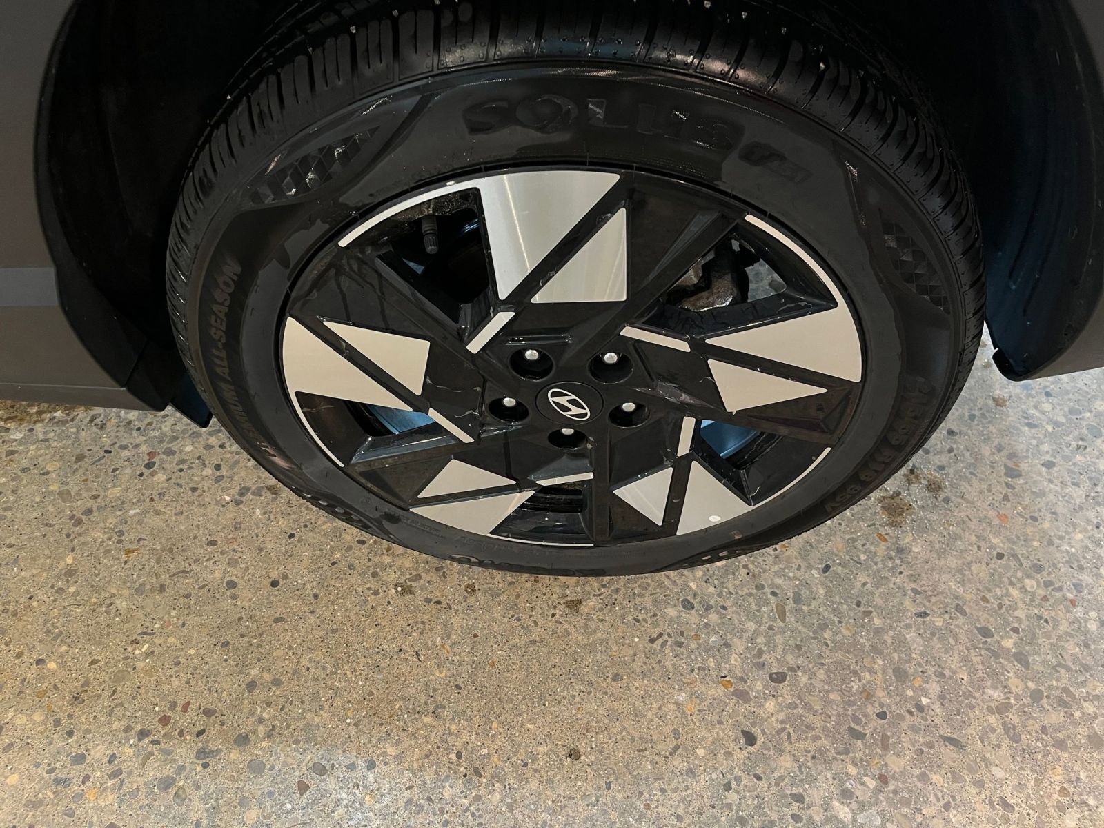 Thumbnail: 2025 Hyundai Kona - 30