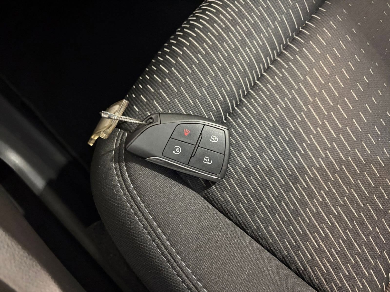 Thumbnail: 2025 Chevrolet Equinox - 23