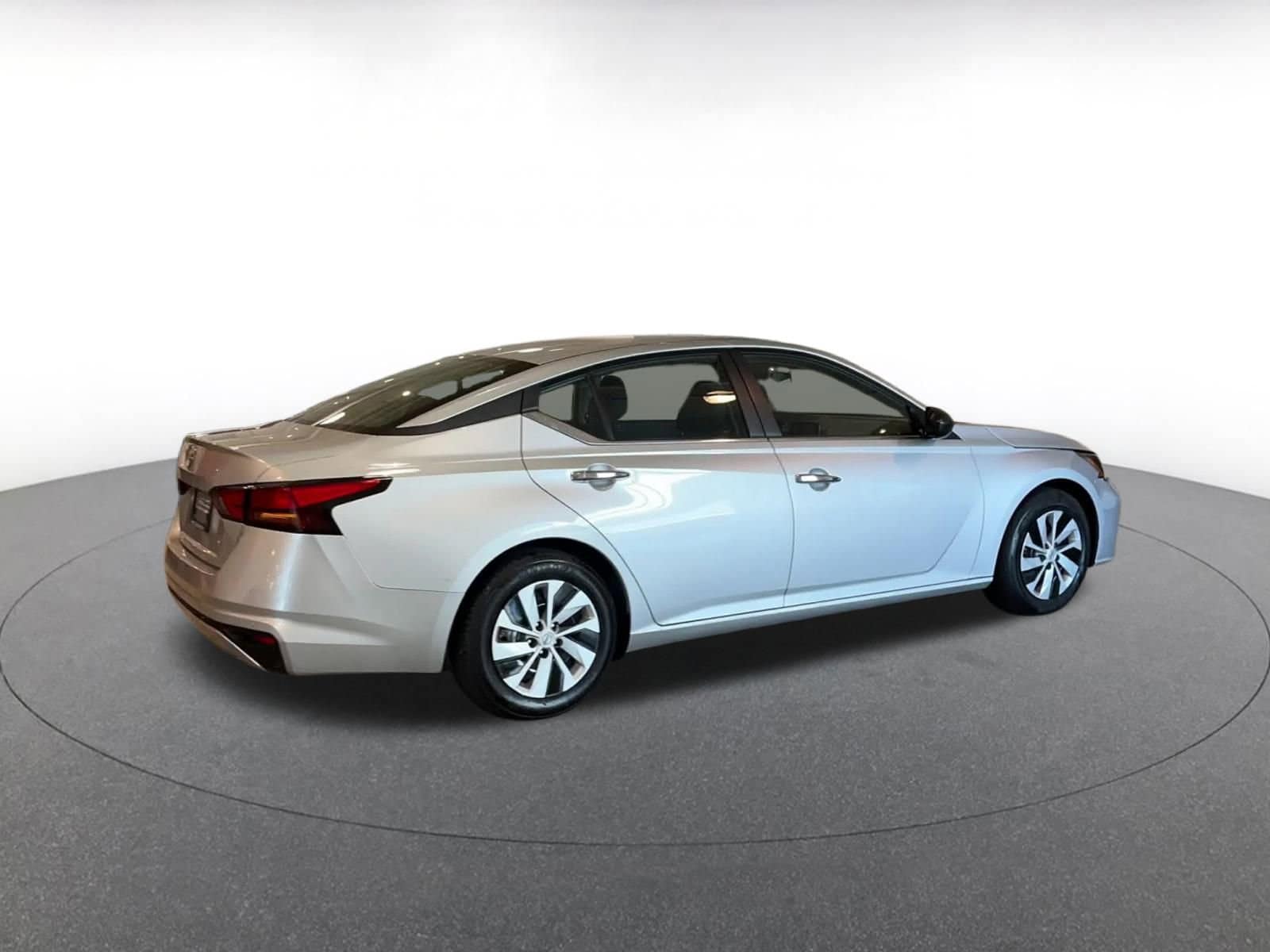 Thumbnail: 2024 Nissan Altima - 15