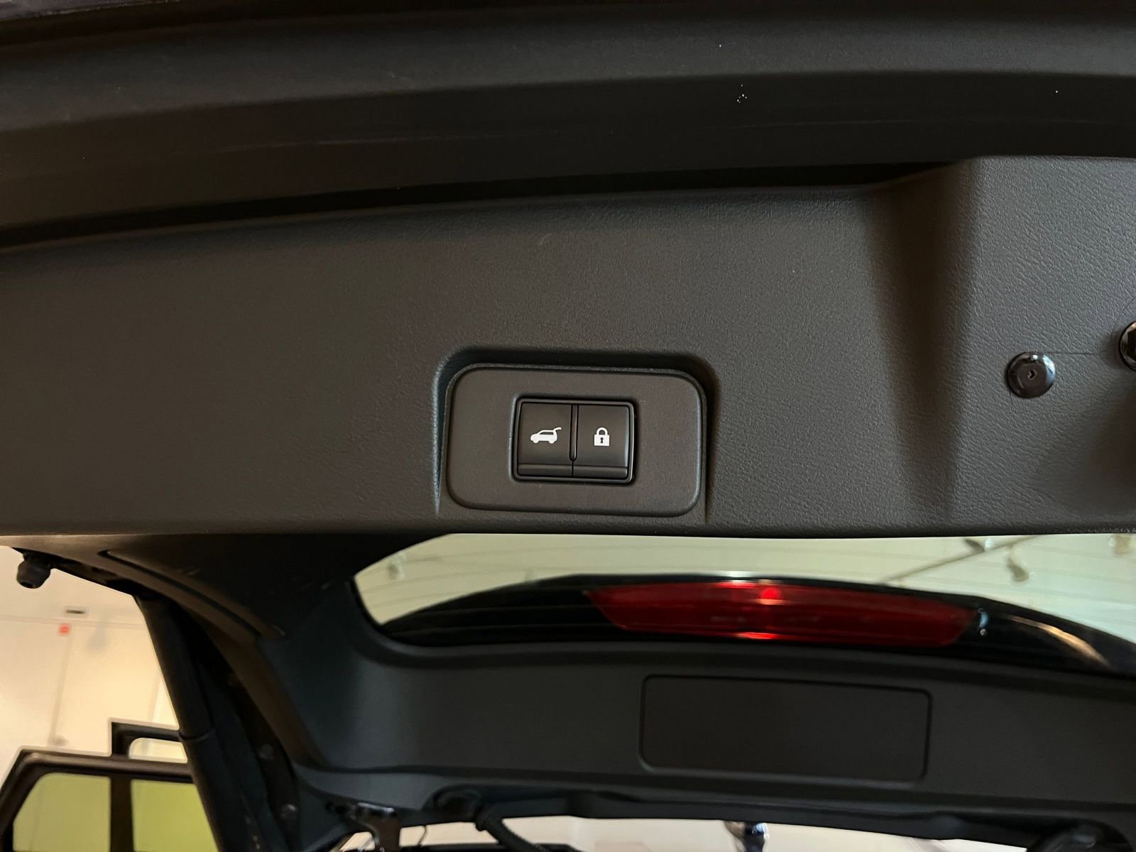 Thumbnail: 2025 Nissan Rogue - 23