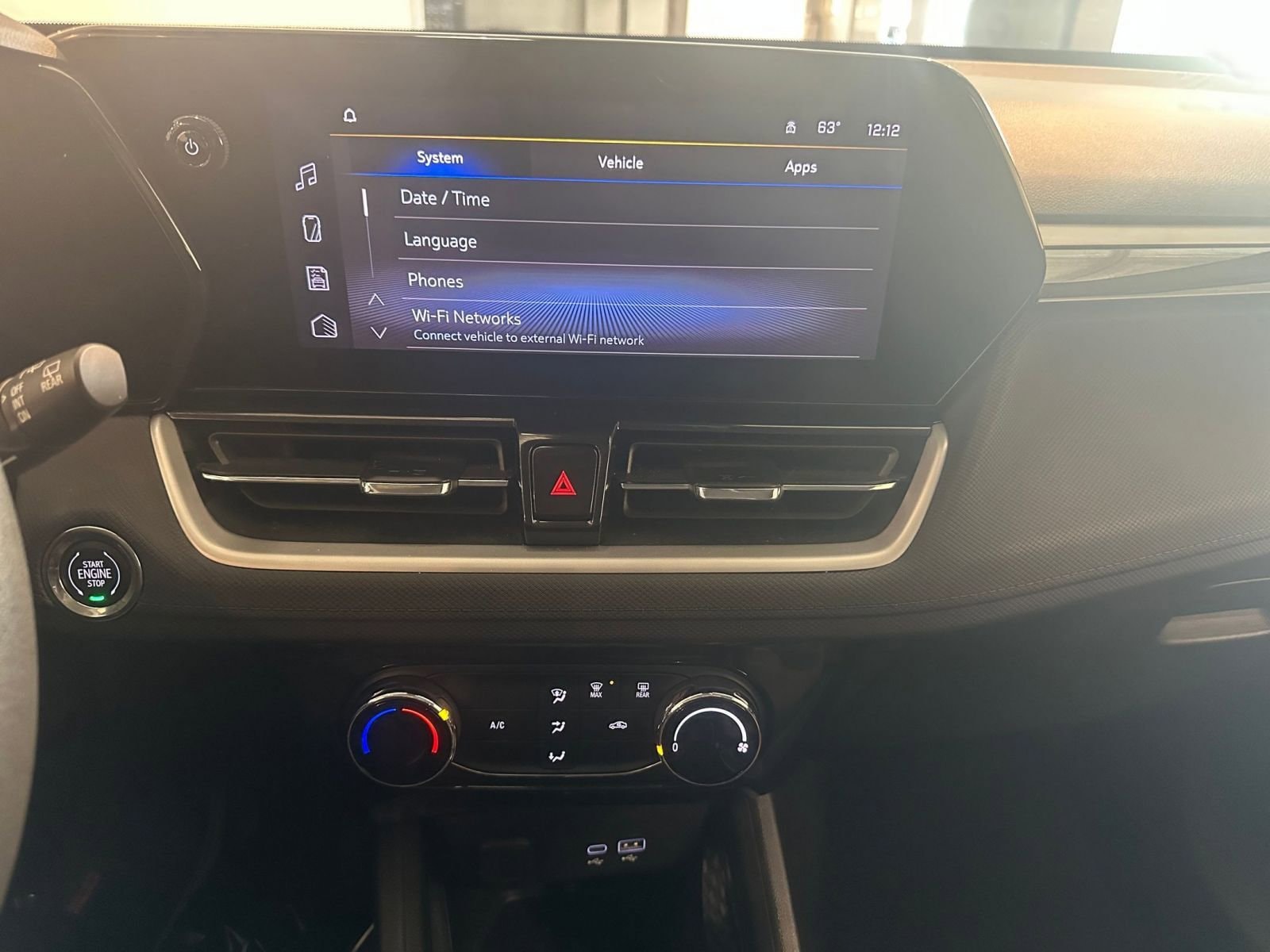 Thumbnail: 2025 Chevrolet TrailBlazer - 18