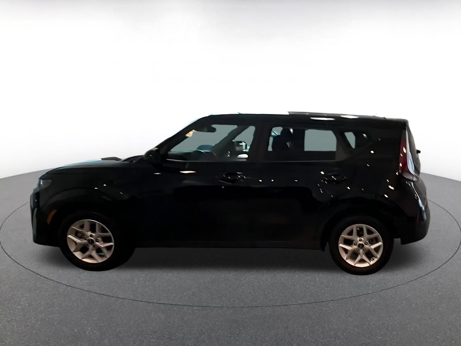 Thumbnail: 2025 Kia Soul - 8