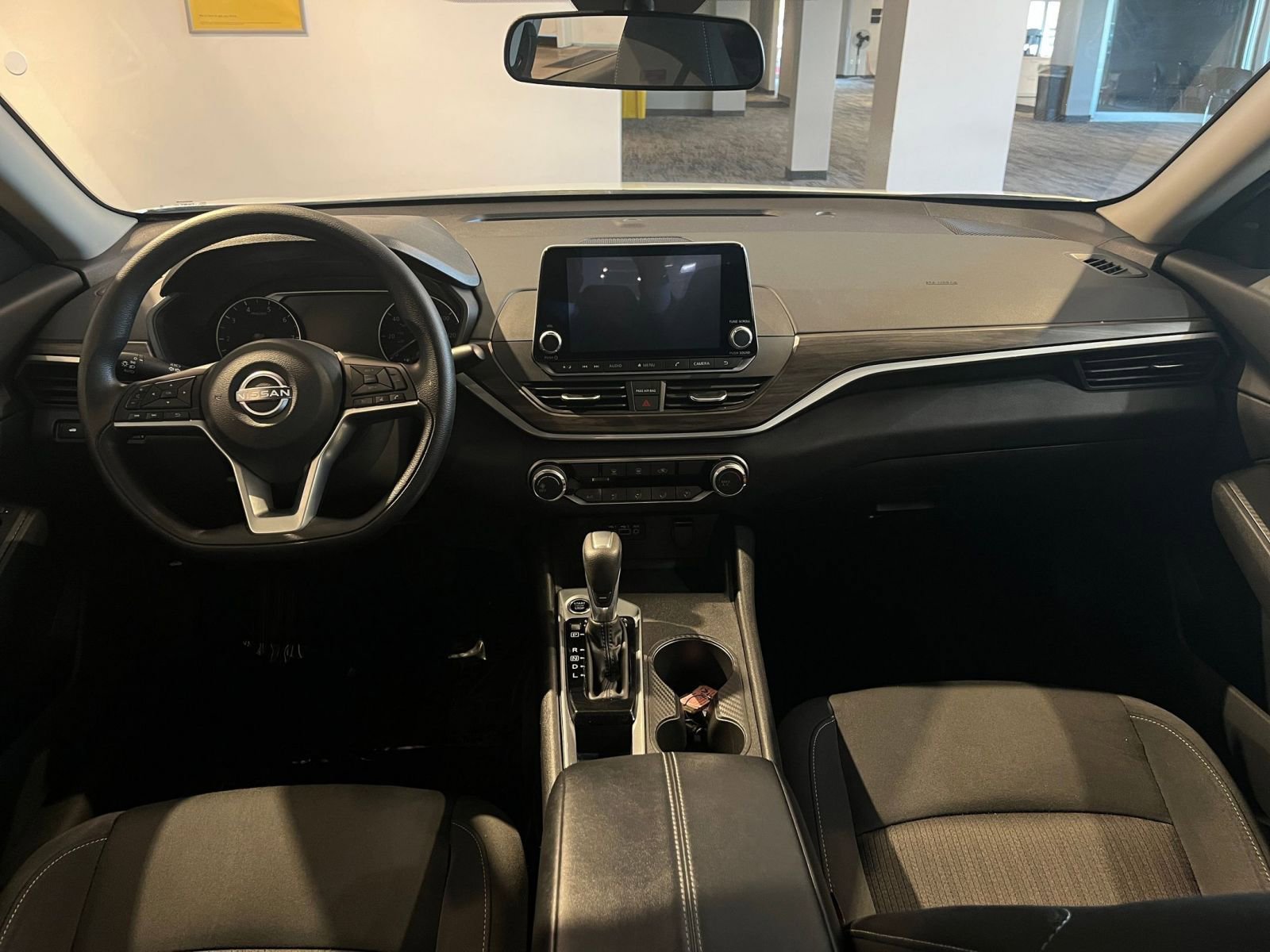 Thumbnail: 2025 Nissan Altima - 33