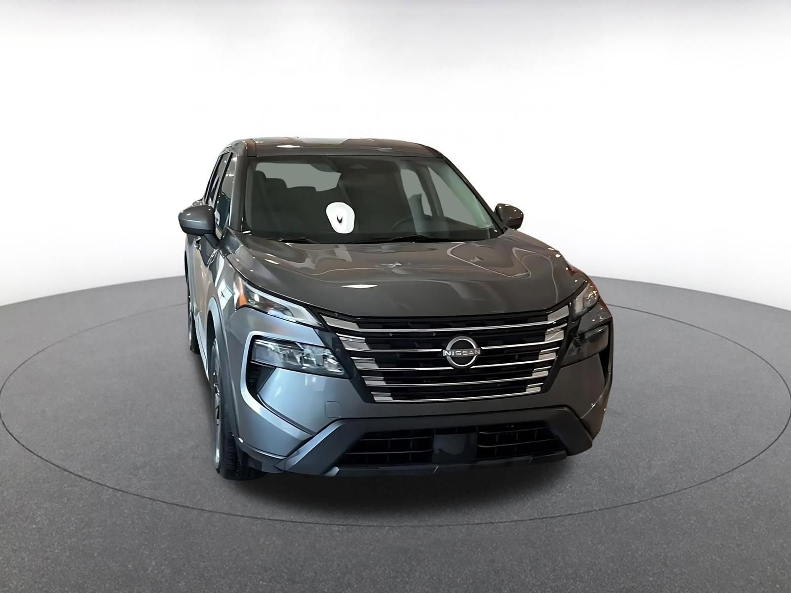 Thumbnail: 2025 Nissan Rogue - 4