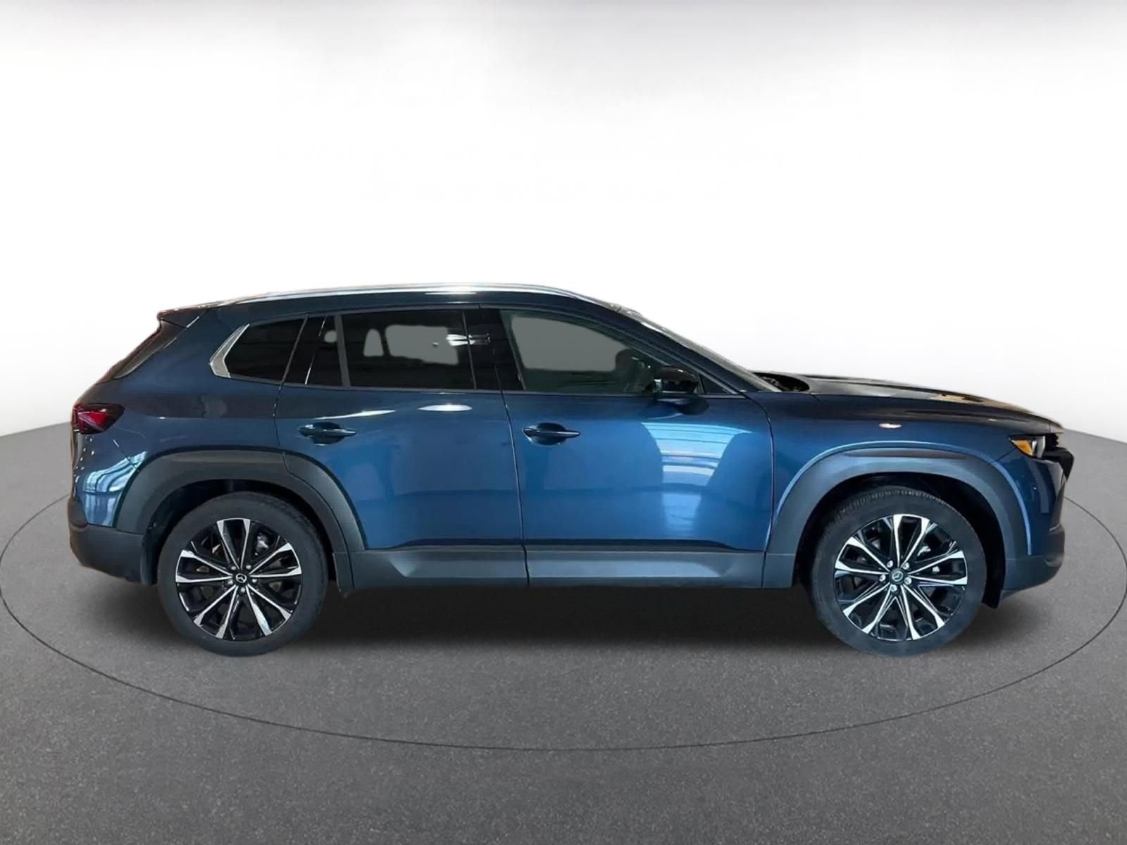 Thumbnail: 2025 Mazda CX-50 - 16