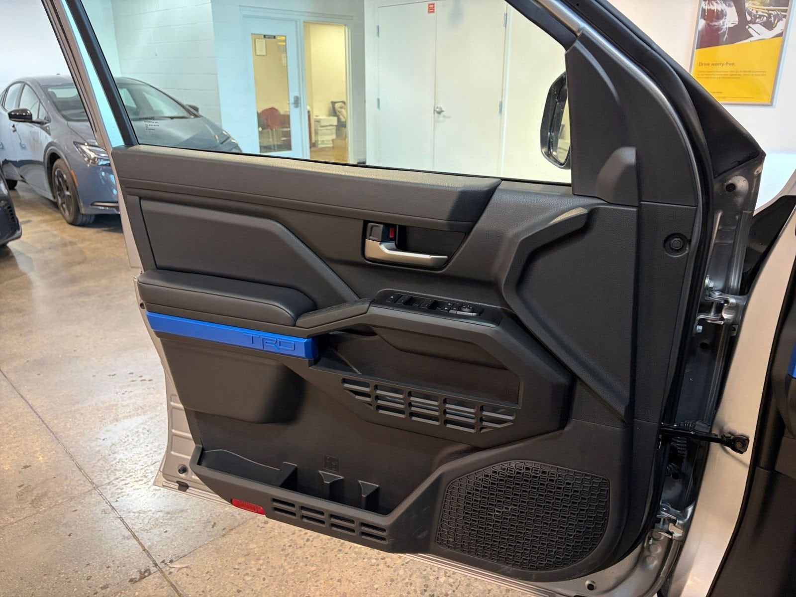 Thumbnail: 2025 Toyota Tacoma - 21