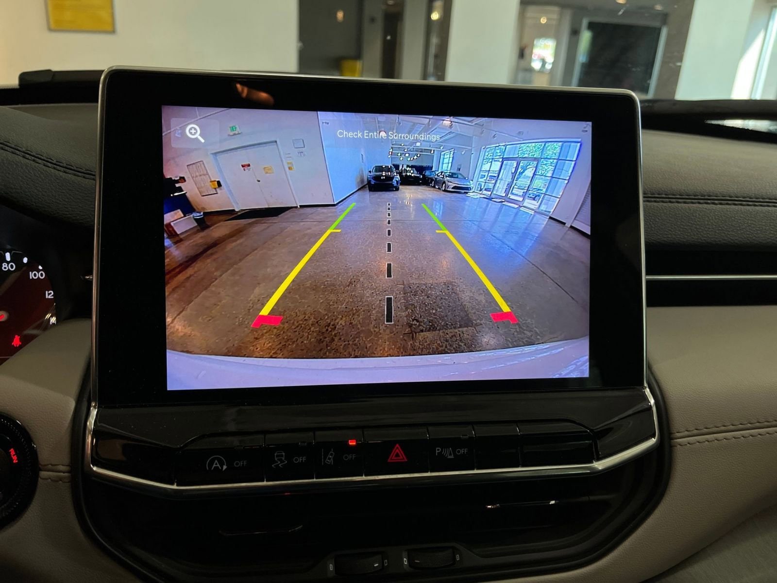 Thumbnail: 2025 Jeep Compass - 24