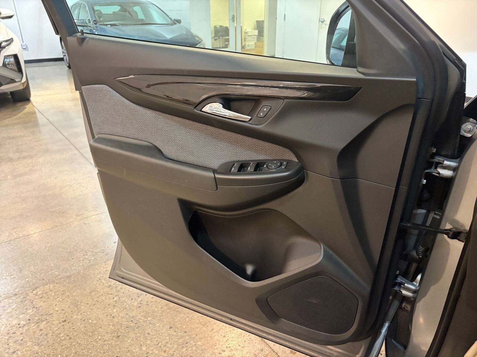 Thumbnail: 2025 Chevrolet TrailBlazer - 21