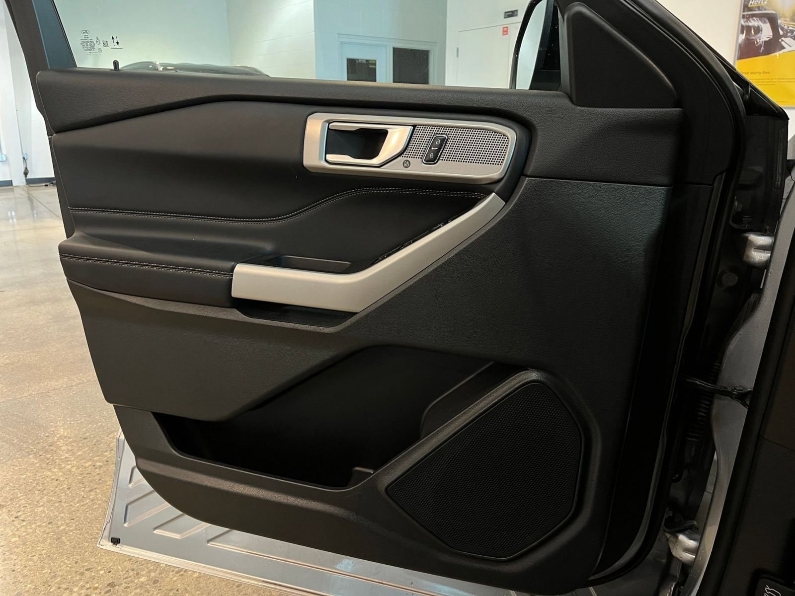 Thumbnail: 2024 Ford Explorer - 20