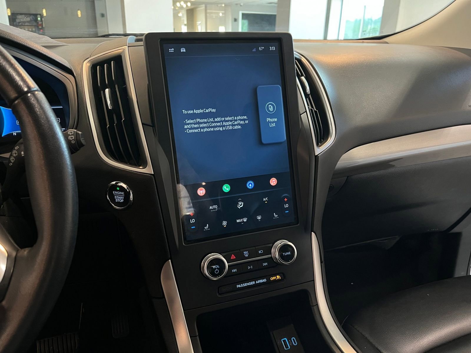 Thumbnail: 2023 Ford Edge - 21