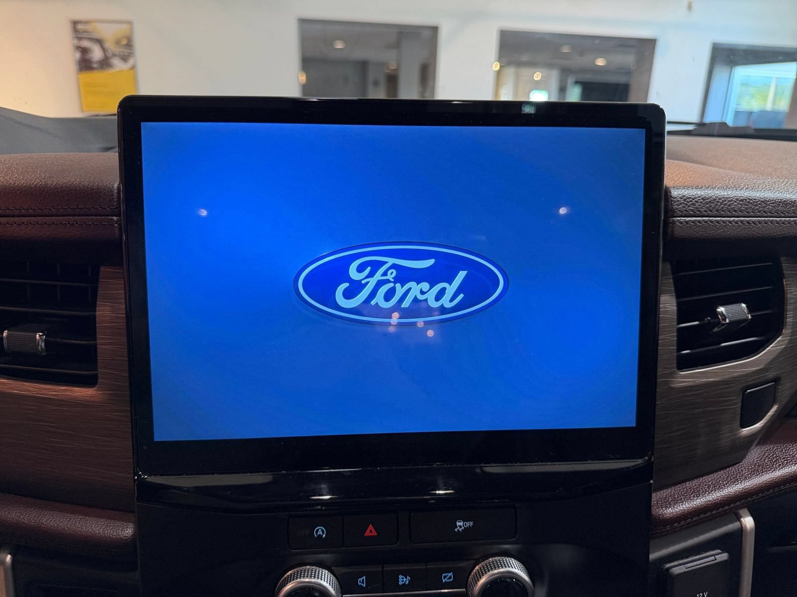 Thumbnail: 2024 Ford Expedition - 19