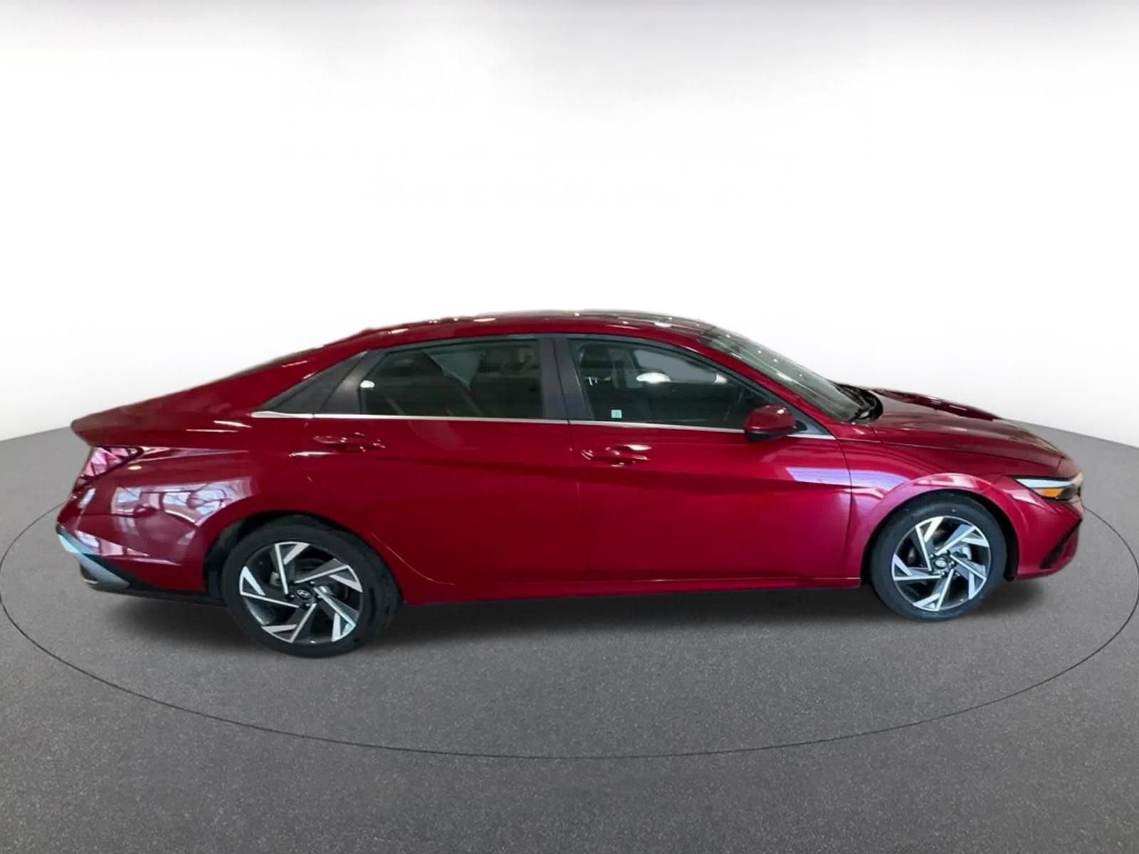 Thumbnail: 2025 Hyundai Elantra - 16