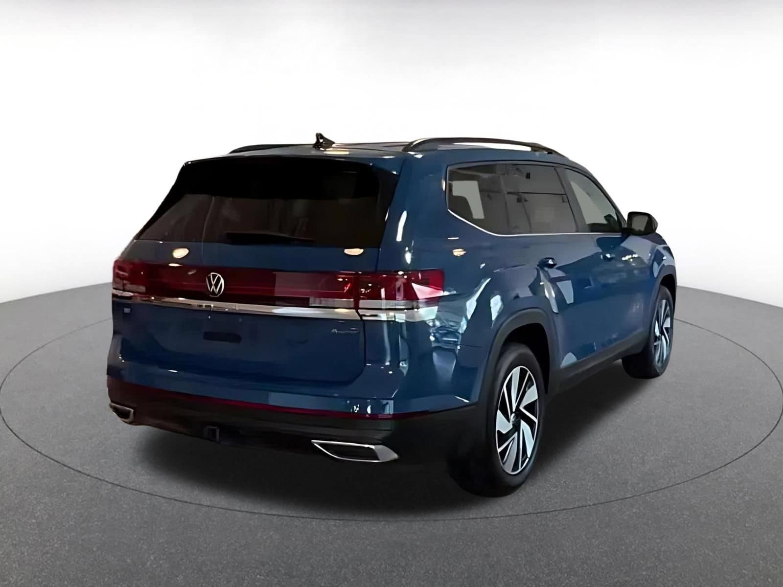 Thumbnail: 2026 Volkswagen Atlas - 13