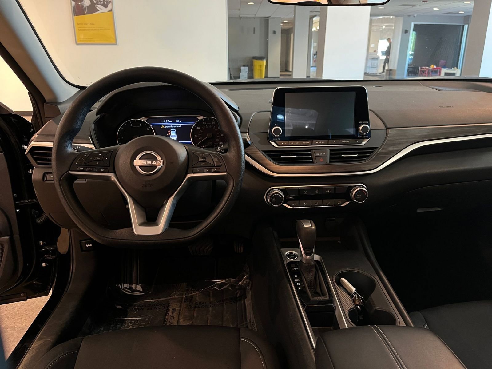 Thumbnail: 2025 Nissan Altima - 33
