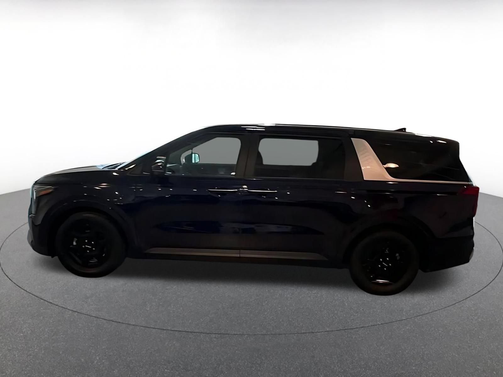 Thumbnail: 2026 Kia Carnival - 7