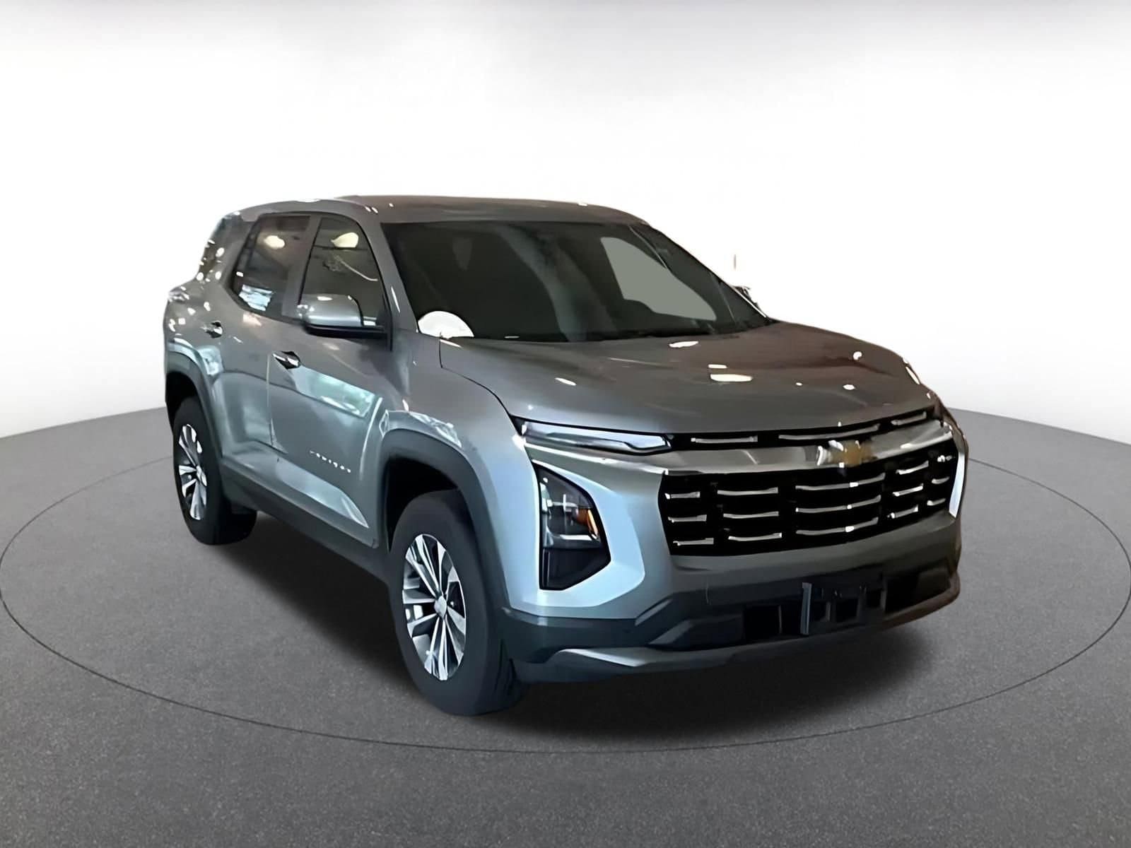 Thumbnail: 2025 Chevrolet Equinox - 3