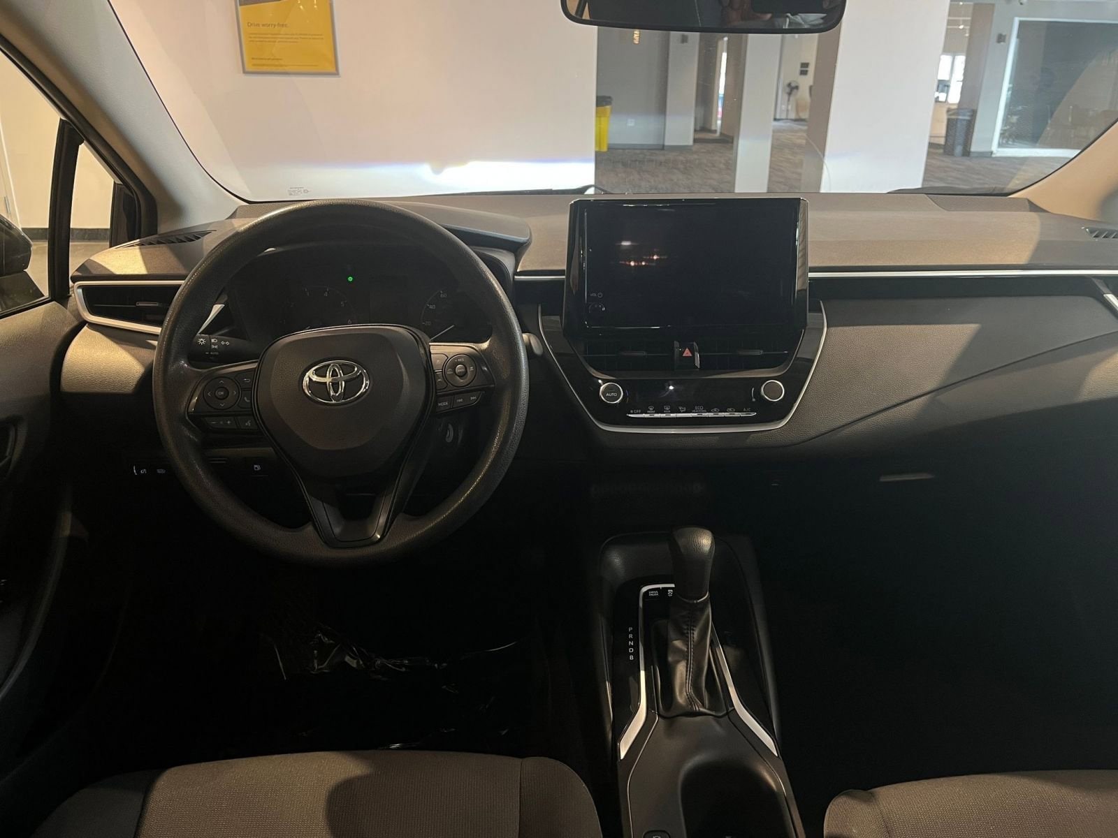 Thumbnail: 2025 Toyota Corolla - 34