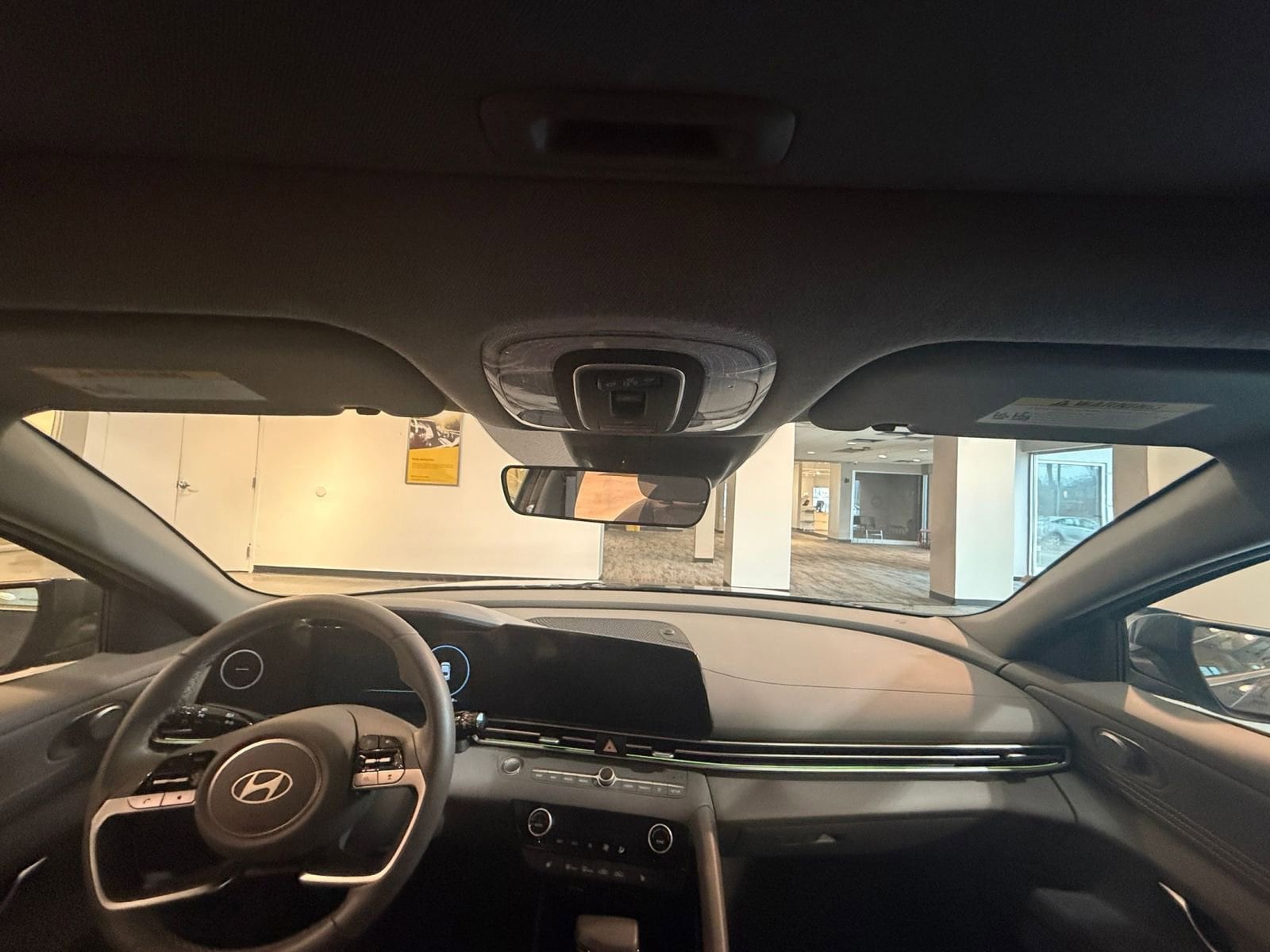 Thumbnail: 2025 Hyundai Elantra - 32