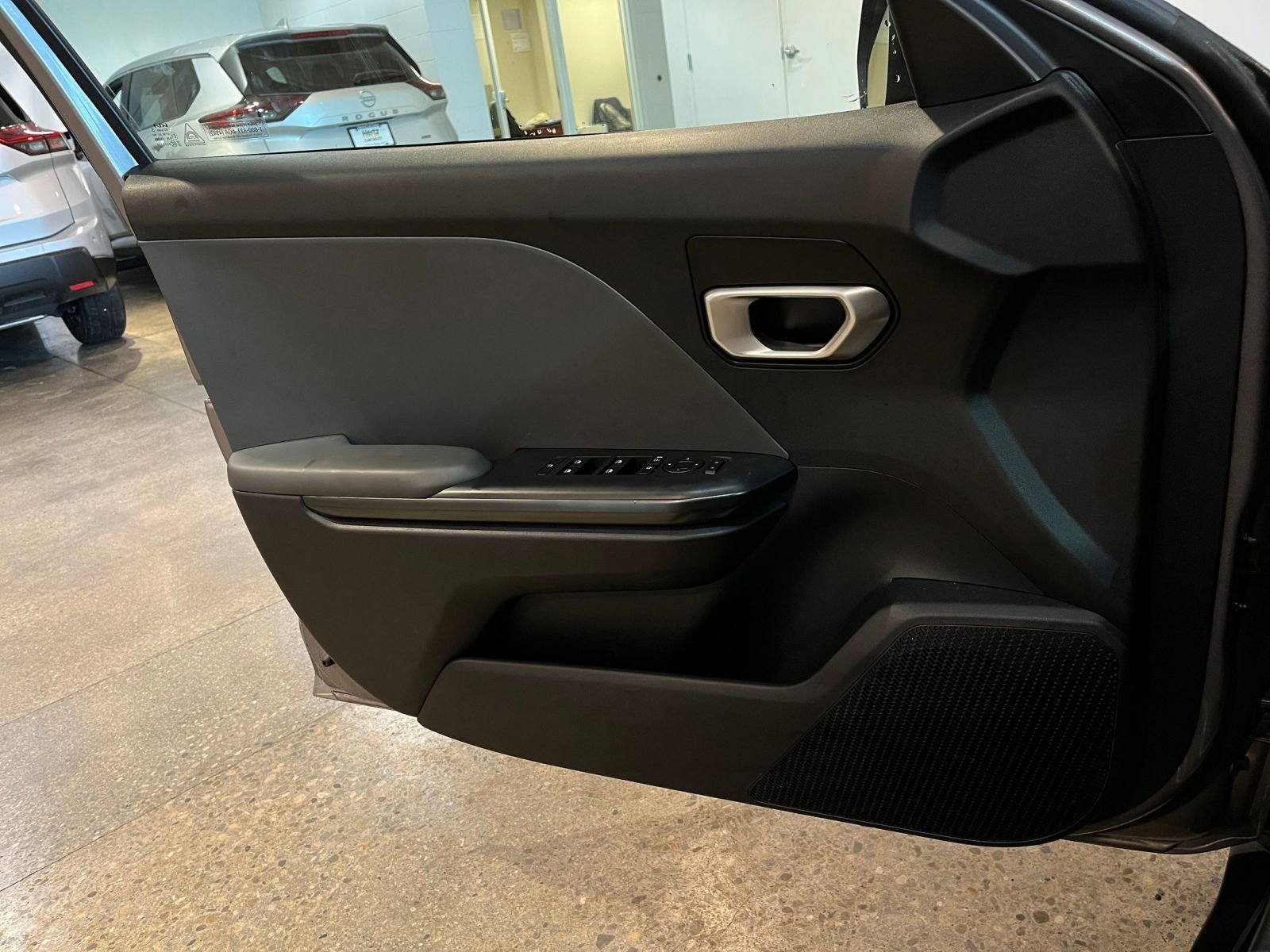 Thumbnail: 2025 Kia K4 - 18