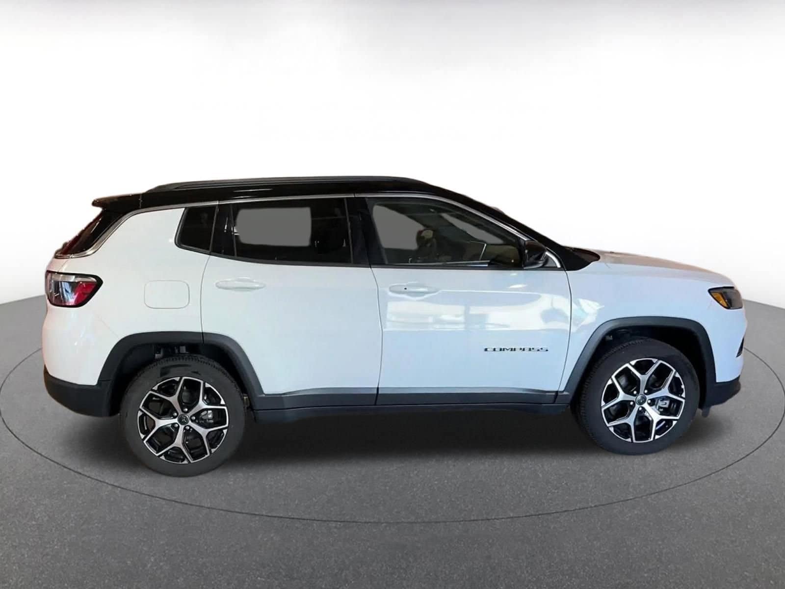 Thumbnail: 2025 Jeep Compass - 16