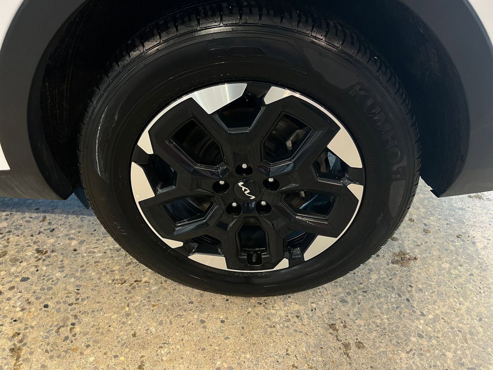 Thumbnail: 2024 Kia Sorento - 31