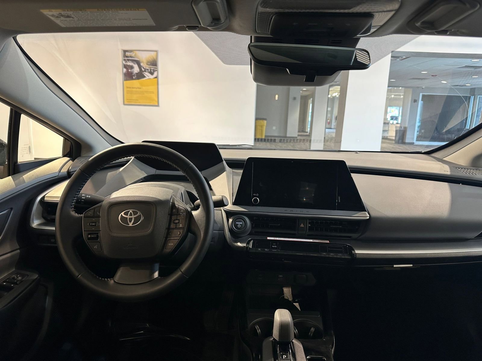 Thumbnail: 2025 Toyota Prius - 34