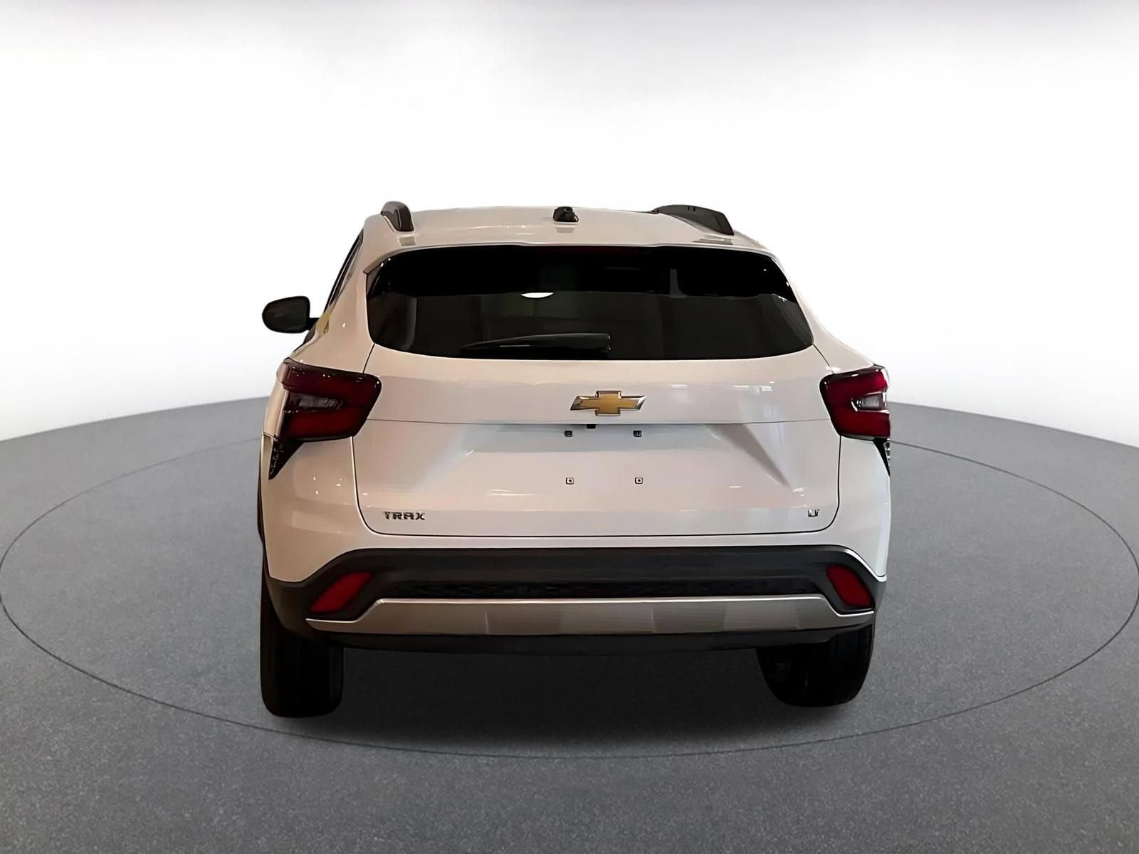 Thumbnail: 2025 Chevrolet Trax - 12