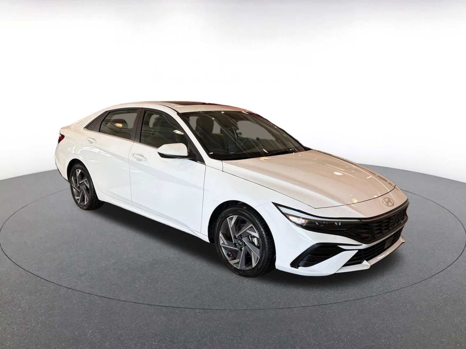 Thumbnail: 2025 Hyundai Elantra - 1