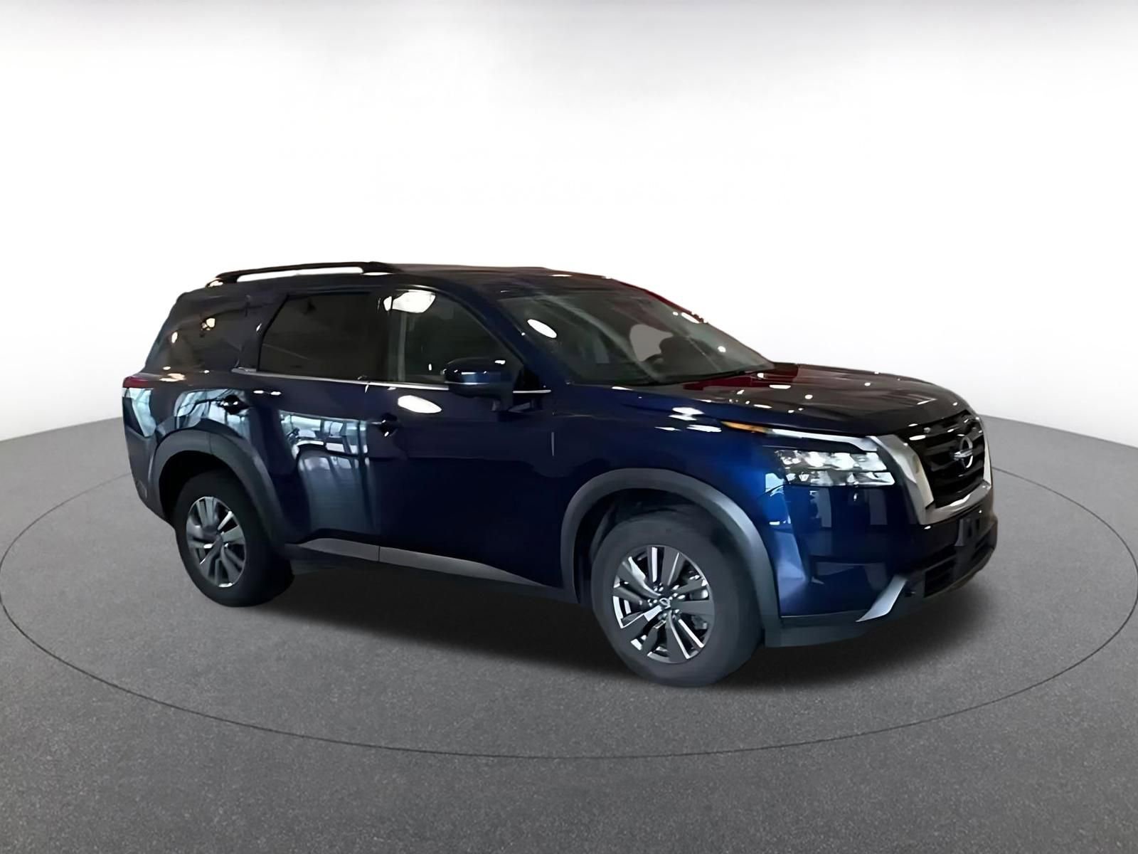 Thumbnail: 2025 Nissan Pathfinder - 2