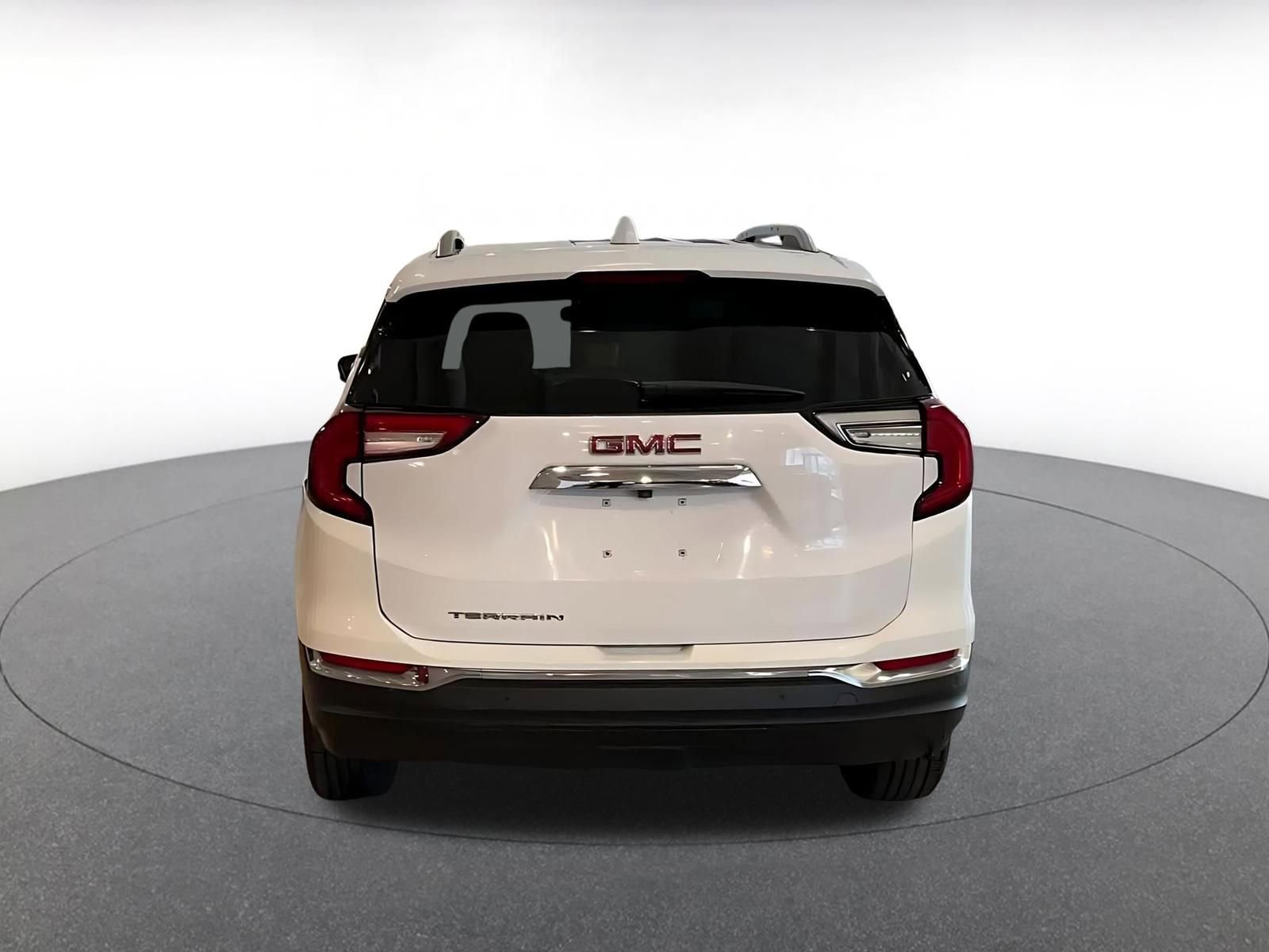 Thumbnail: 2023 GMC Terrain - 12