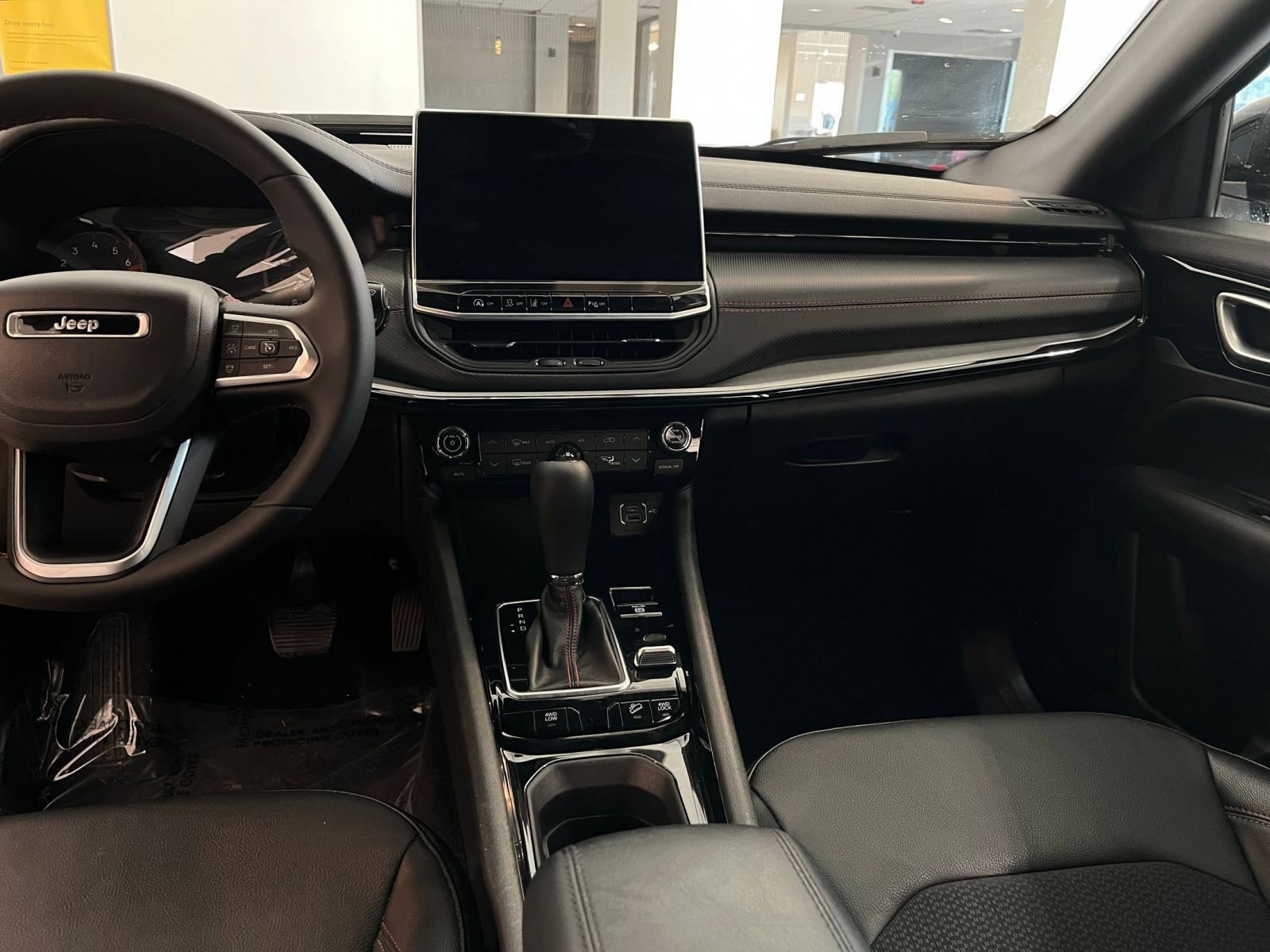 Thumbnail: 2025 Jeep Compass - 35