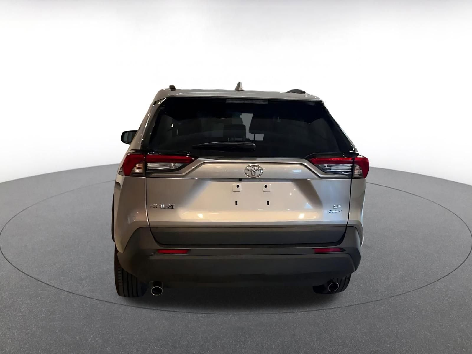 Thumbnail: 2025 Toyota RAV4 - 12