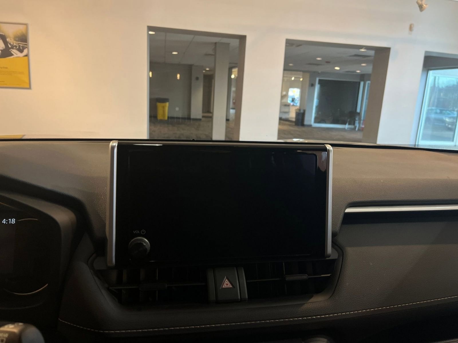 Thumbnail: 2025 Toyota RAV4 - 18