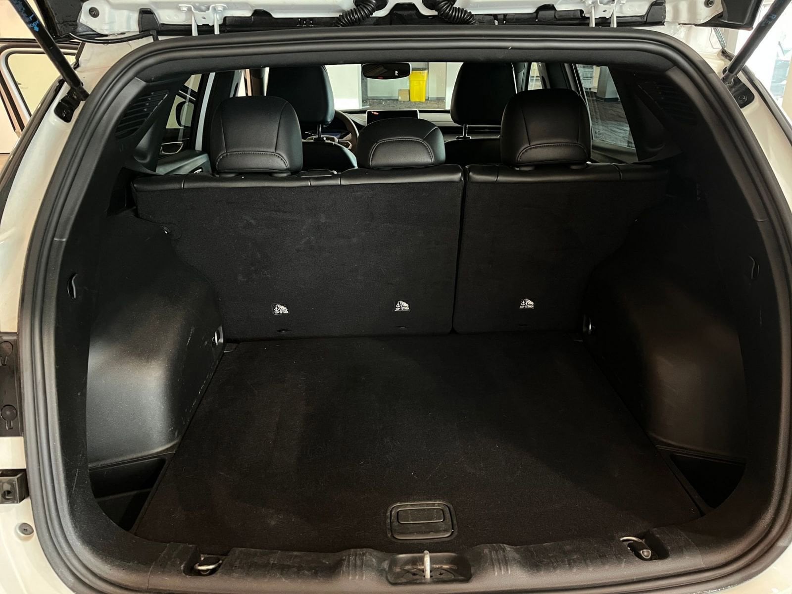 Thumbnail: 2025 Jeep Compass - 31