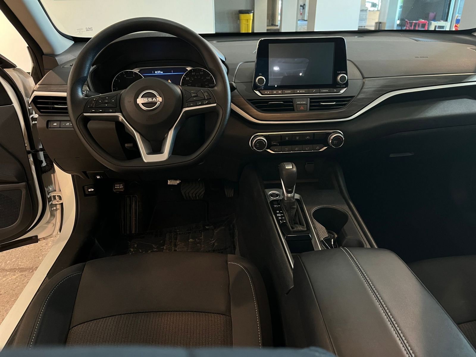 Thumbnail: 2025 Nissan Altima - 33