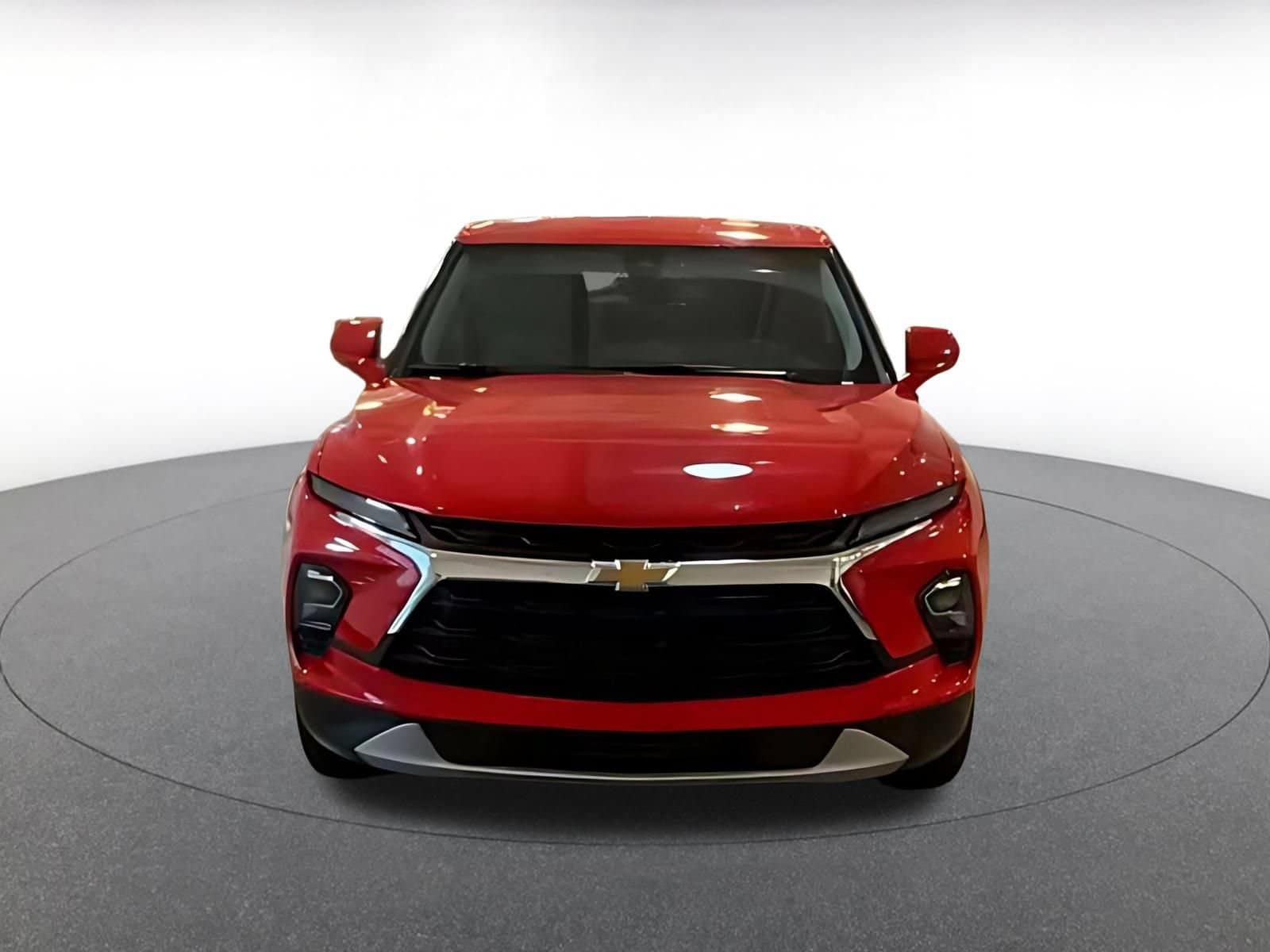 Thumbnail: 2026 Chevrolet Blazer - 3