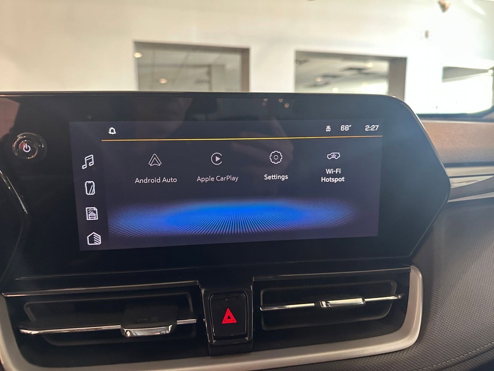 Thumbnail: 2025 Chevrolet TrailBlazer - 21