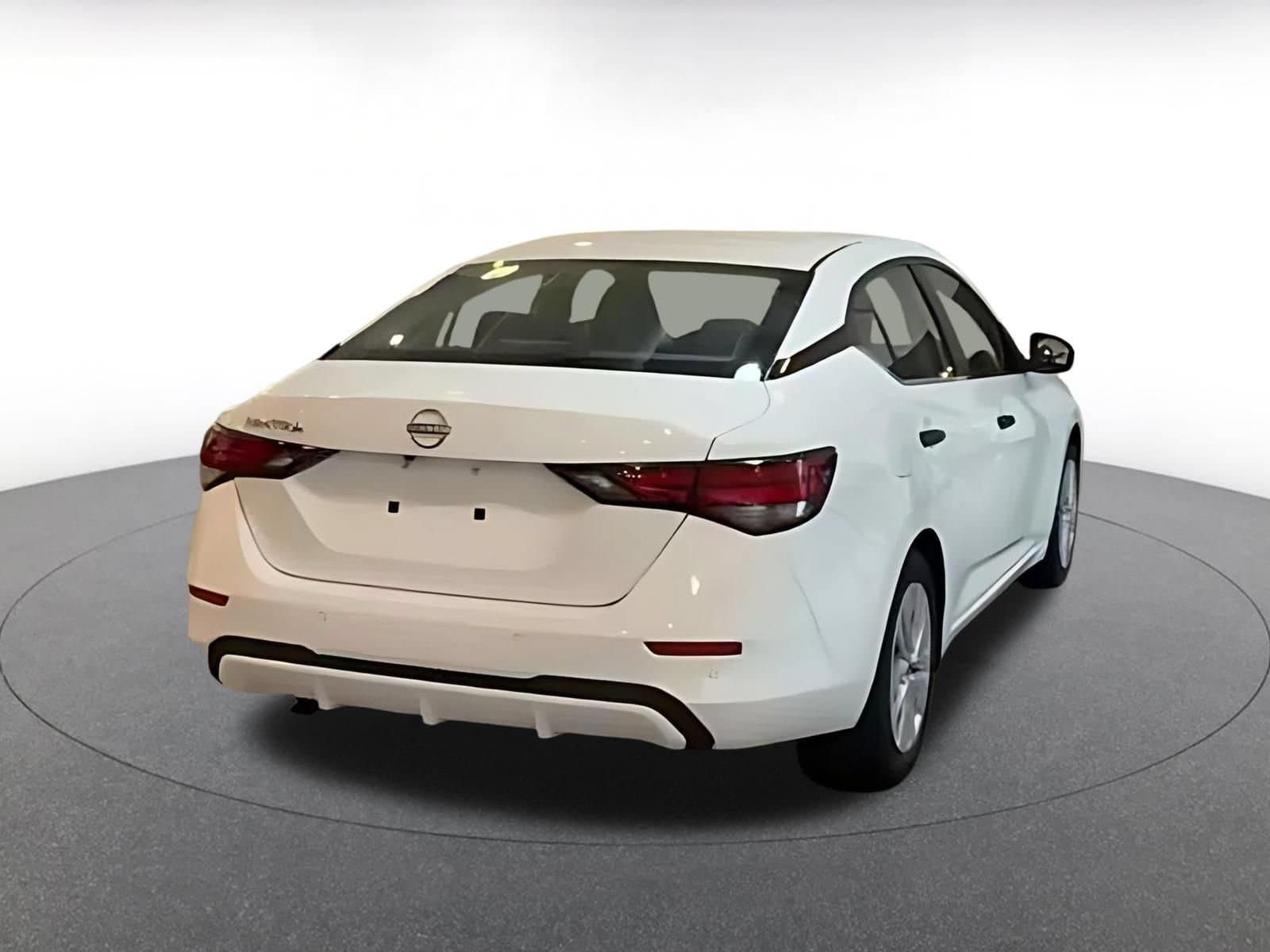 Thumbnail: 2025 Nissan Sentra - 14