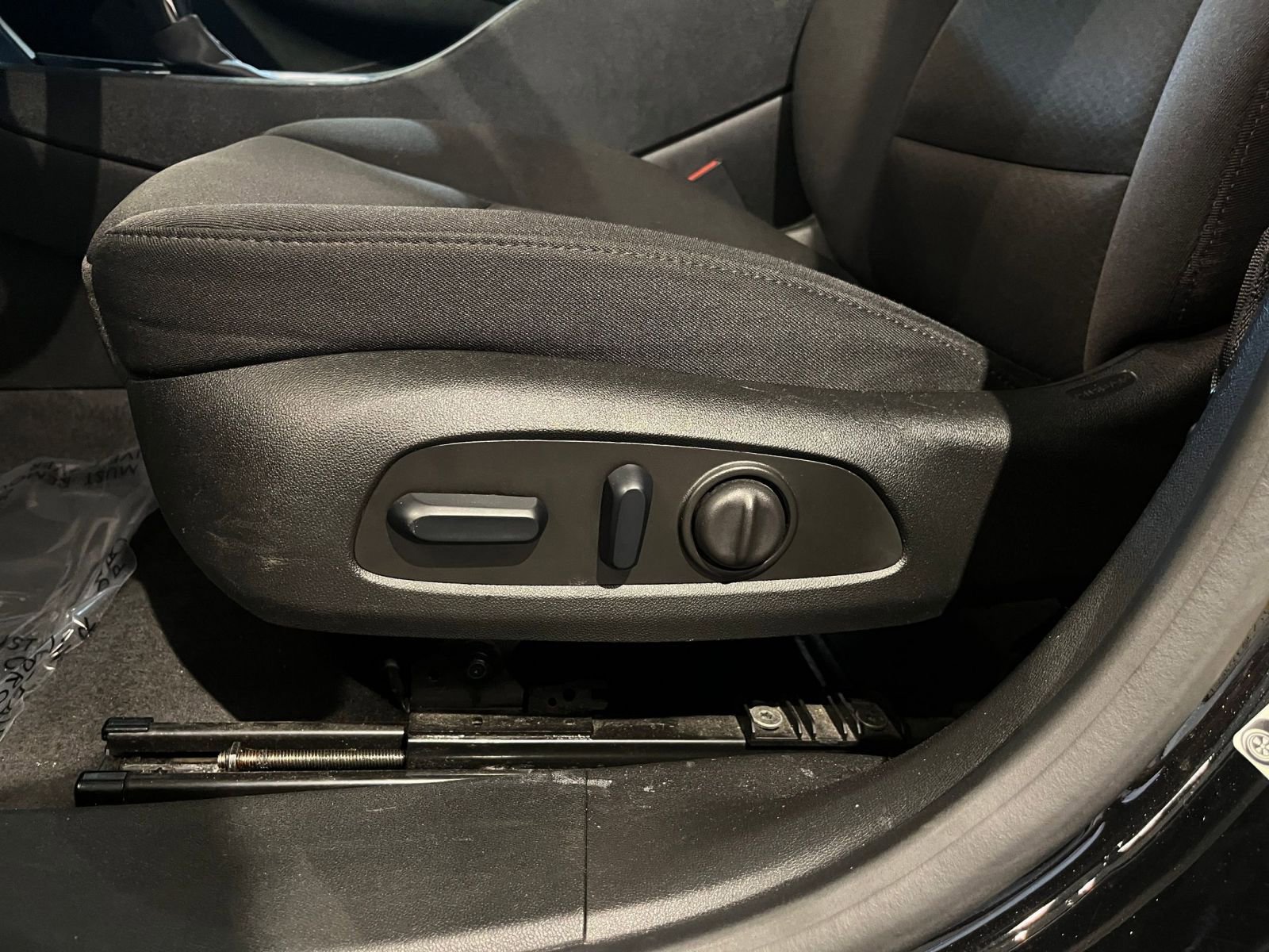 Thumbnail: 2023 Chevrolet Malibu - 23