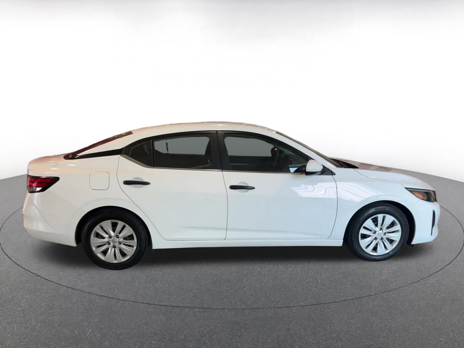 2024 Nissan Sentra S 16