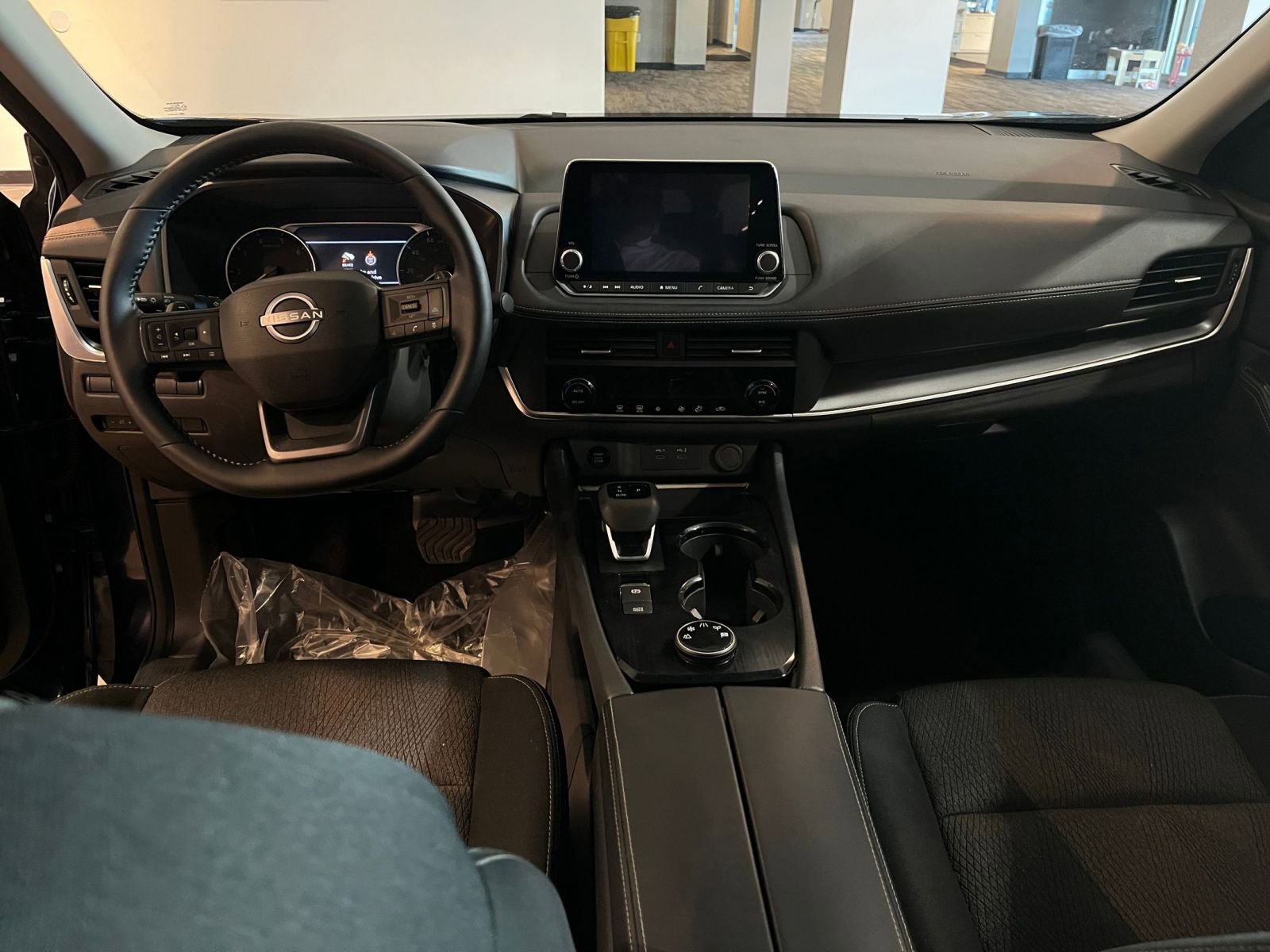 Thumbnail: 2025 Nissan Rogue - 34