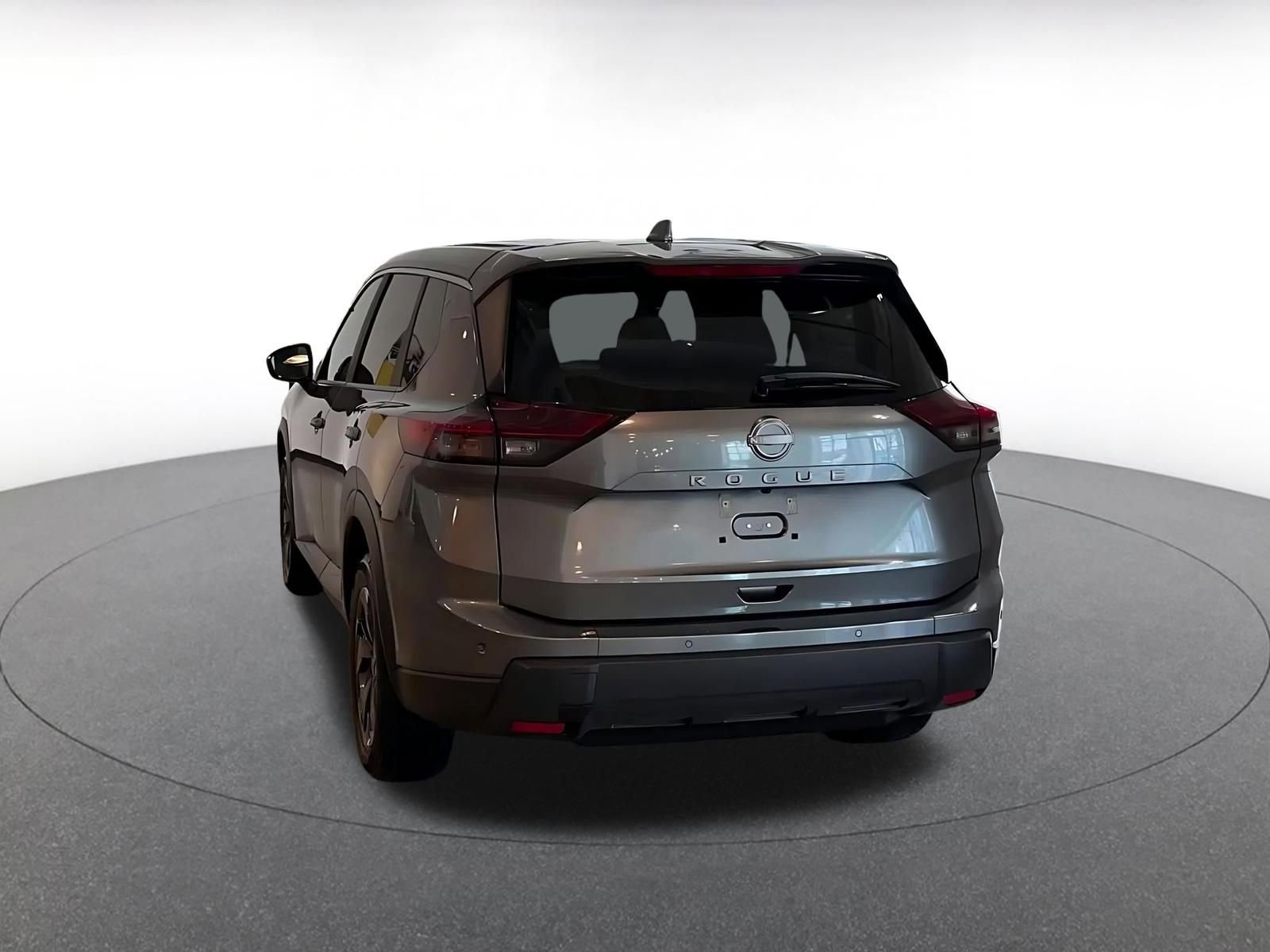 Thumbnail: 2025 Nissan Rogue - 12