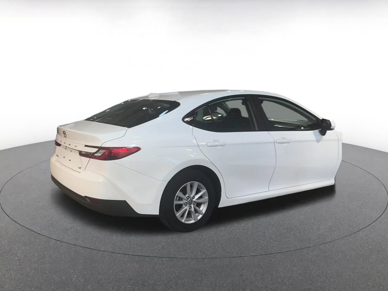 Thumbnail: 2025 Toyota Camry - 15