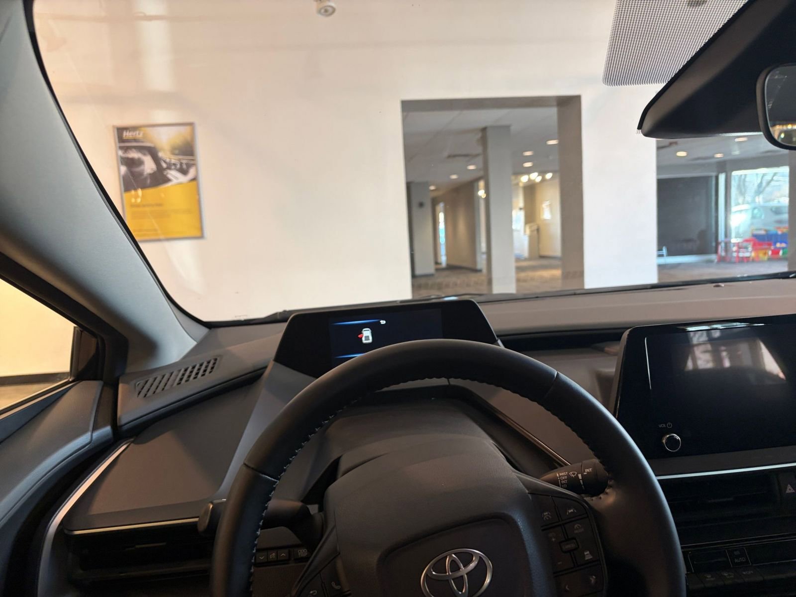 Thumbnail: 2025 Toyota Prius - 33