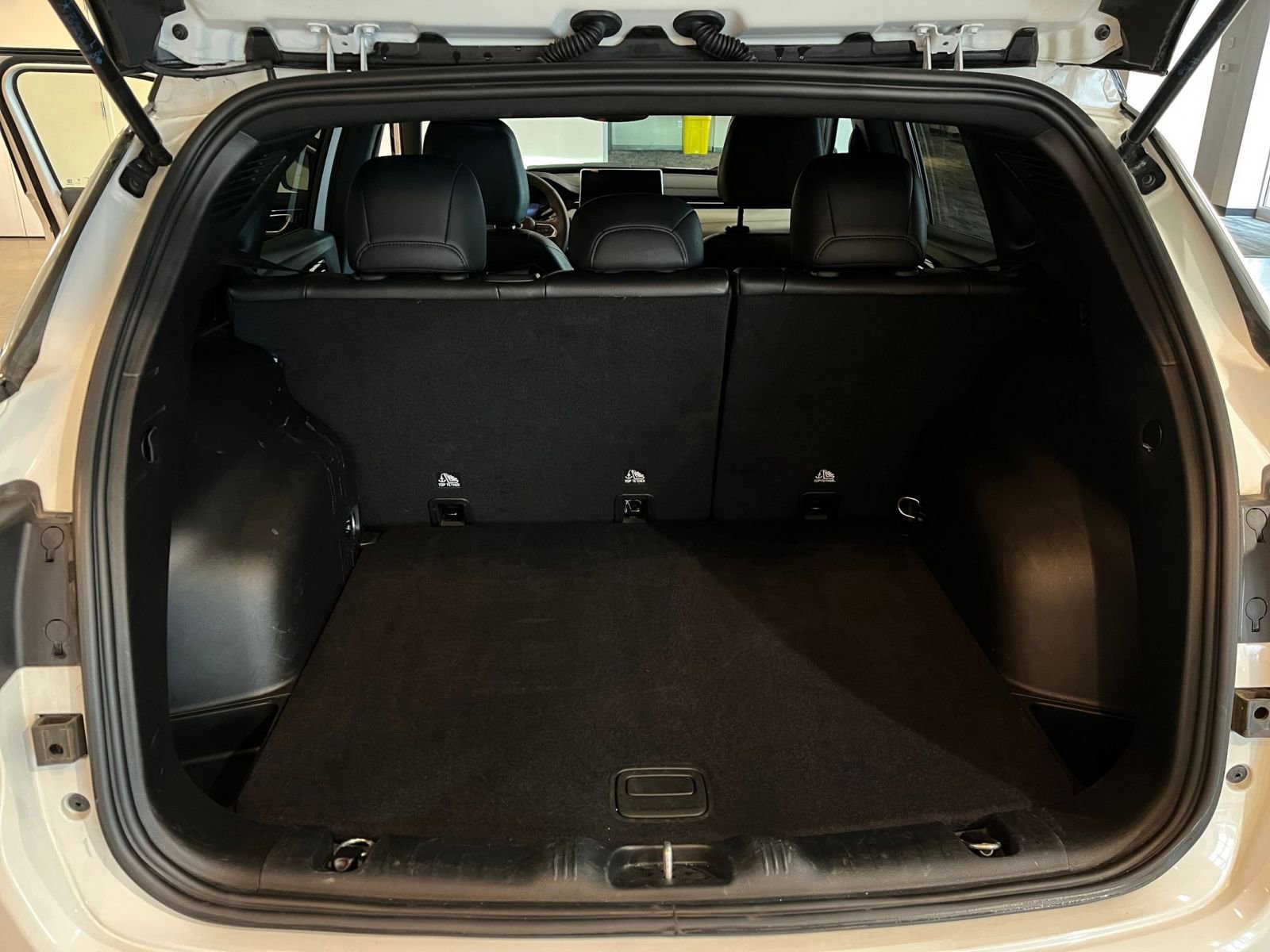 Thumbnail: 2025 Jeep Compass - 31