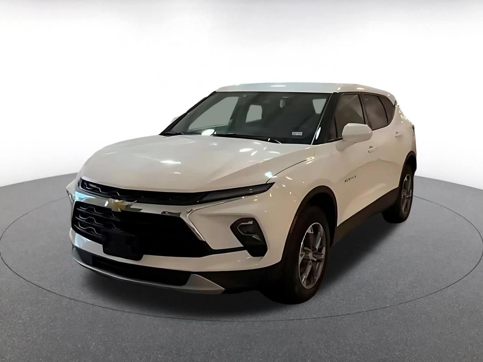 Thumbnail: 2025 Chevrolet Blazer - 8