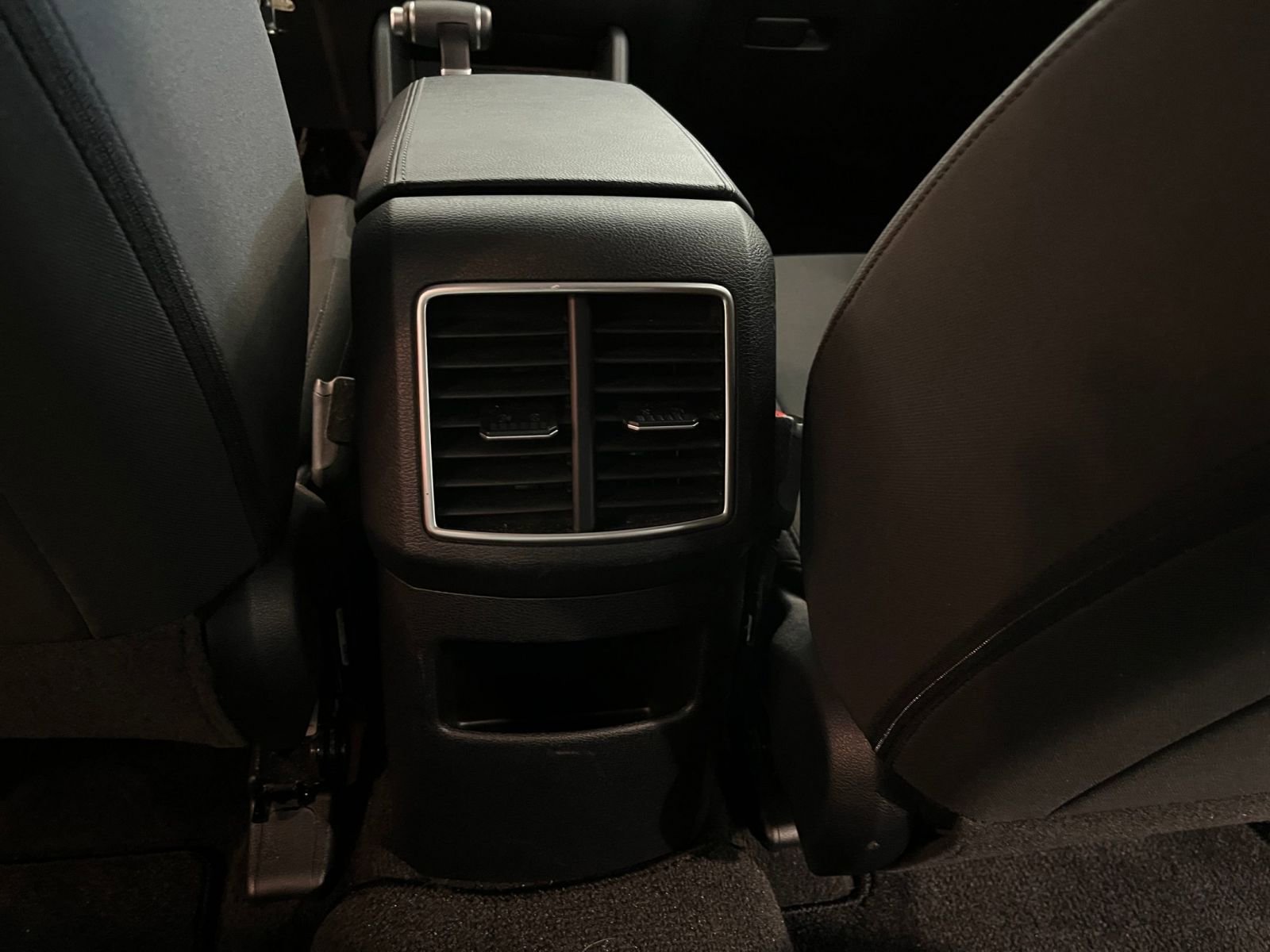 Thumbnail: 2025 Kia Sportage - 23