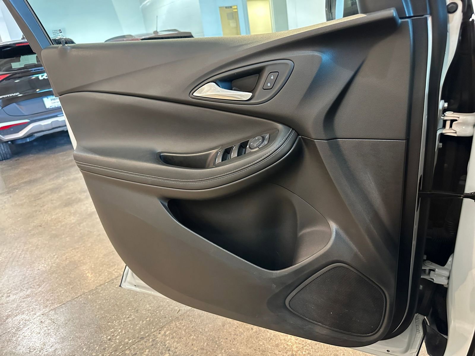 Thumbnail: 2025 Buick Encore GX - 18