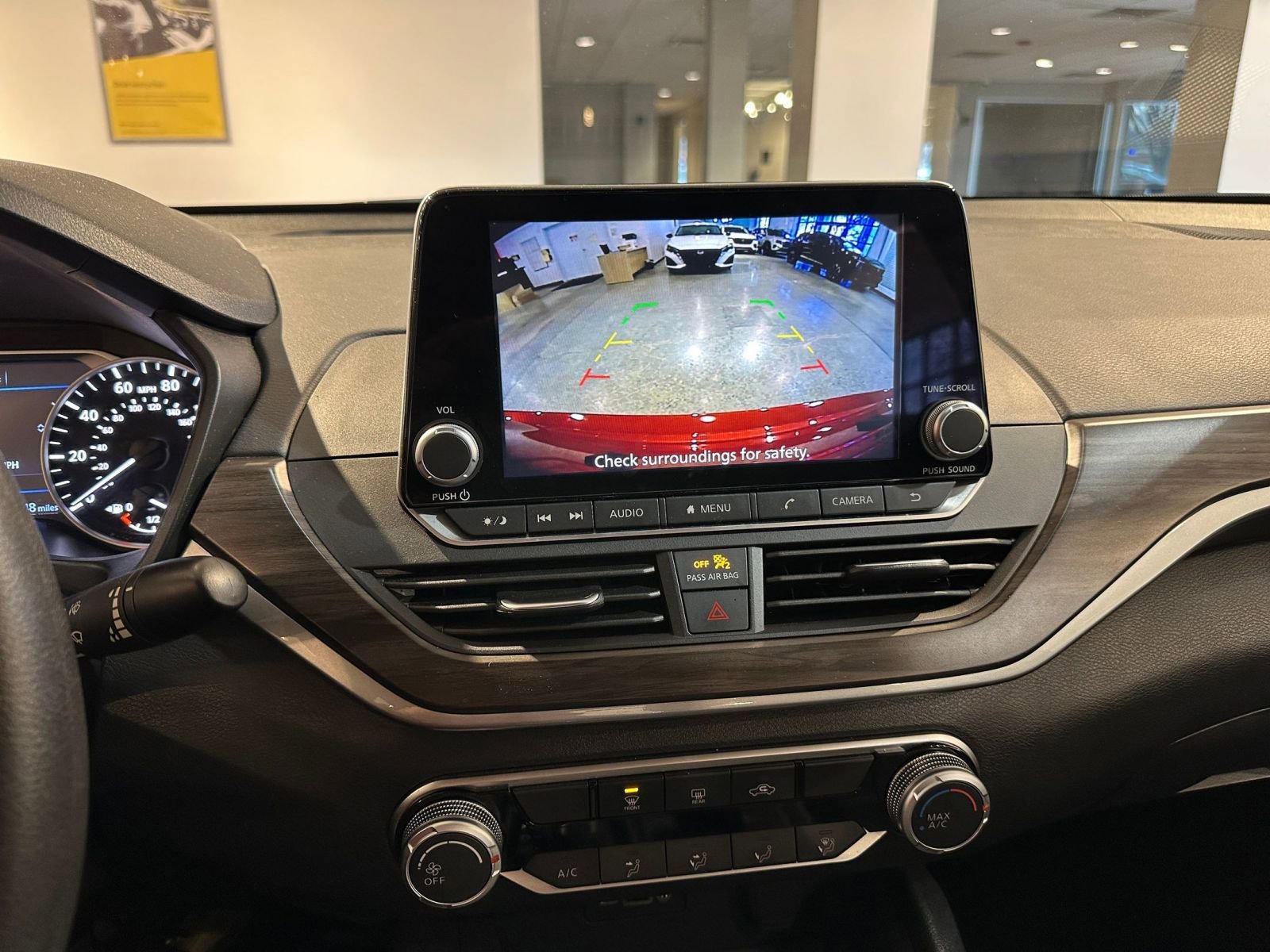 Thumbnail: 2025 Nissan Altima - 17