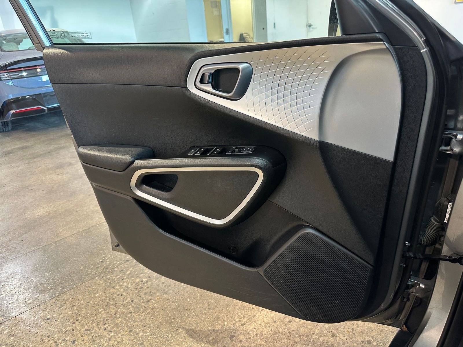 Thumbnail: 2025 Kia Soul - 18